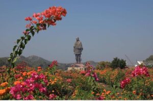 Statue-of-Unity