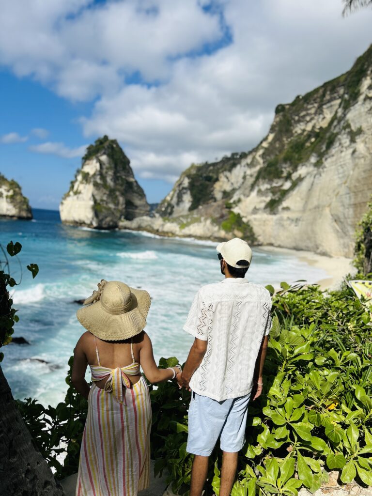 beach-couple-picture